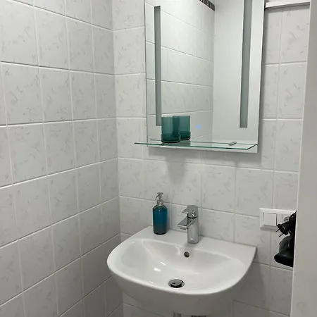 Hotell Haven - Dona Bergisch Gladbach