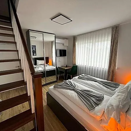 Otel Haven - Dona Bergisch Gladbach