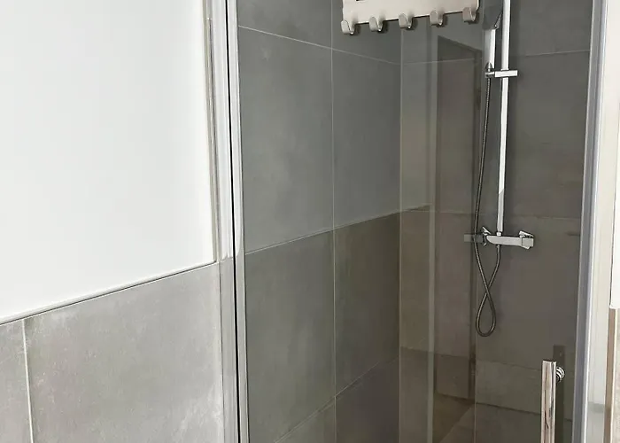 ホテル Haven - Dona