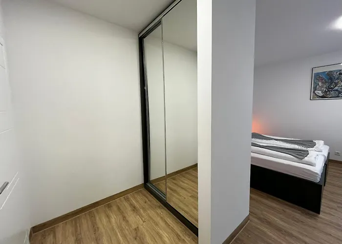 Haven - Dona ベルギッシュ・グラートバッハ