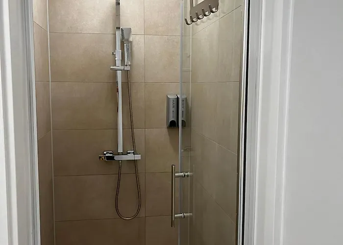 Haven - Dona ホテル