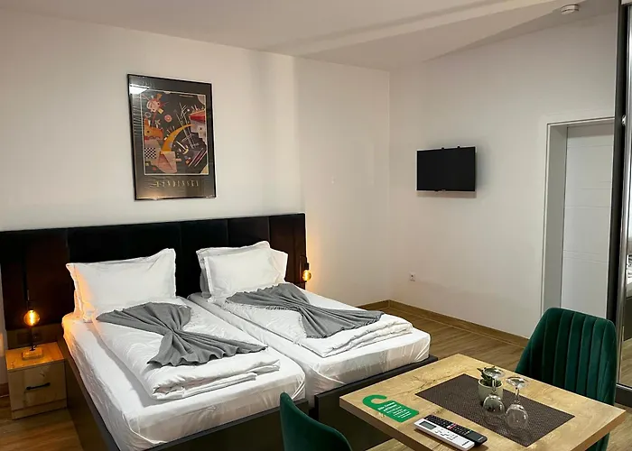 Haven - Dona ホテル *